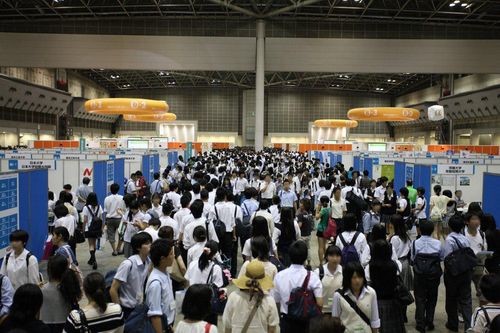 夢ナビライブ2012東京会場センター通路